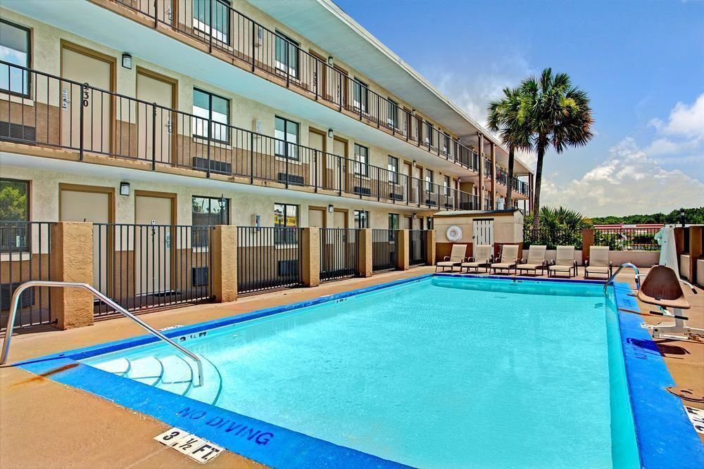 Rodeway Inn Fairgrounds-Casino Tampa Eksteriør bilde